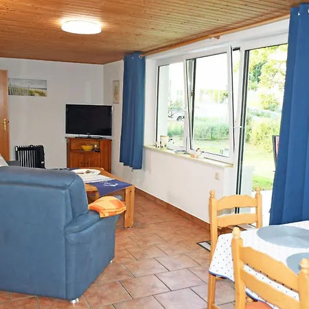 Ferienbungalow Mit Gro_em Garten I * Middelhagen